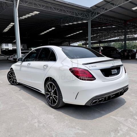 2019 Mercedes Benz C-CLASS 2.0 200 AMG LINE (CKD) - 2