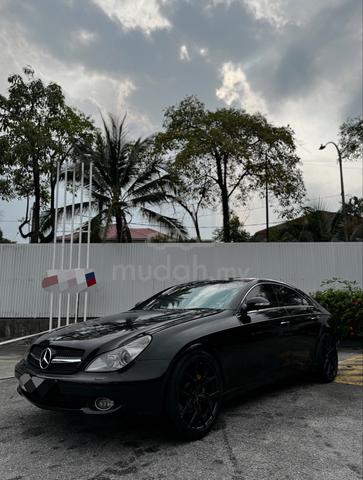 2005 Mercedes Benz CLS 350 - 4