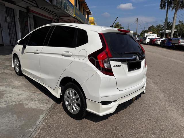 2021 Honda JAZZ 1.5 E I-VTEC (A) TIPTOP CONDITION - 4