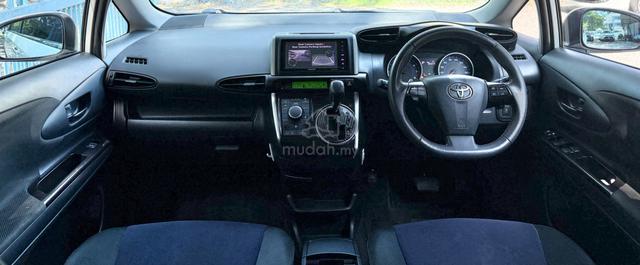 Toyota WISH 1.8 S 2016 (A) PADDLE SHIFT MPV LOAN - 2