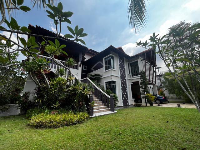 3 Sty Bungalow, Monterez Golf & Country Club, Shah Alam 1