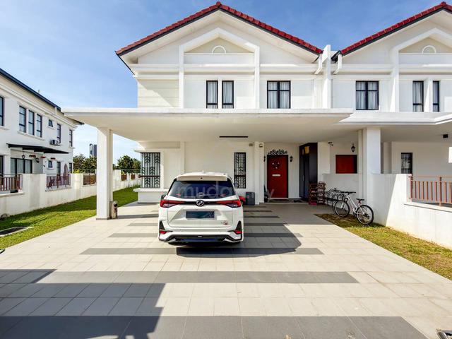 RENOVATED BEAUTIFUL Double Storey SEMI D VERDALE Setia Alam Sari Bangi 1