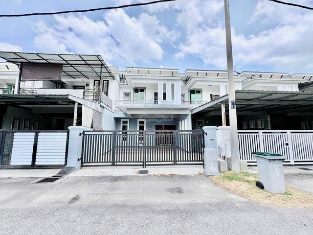 RENOVATED Rumah Teres Dua Tingkat Taman Merak Mas Bukit Katil 1