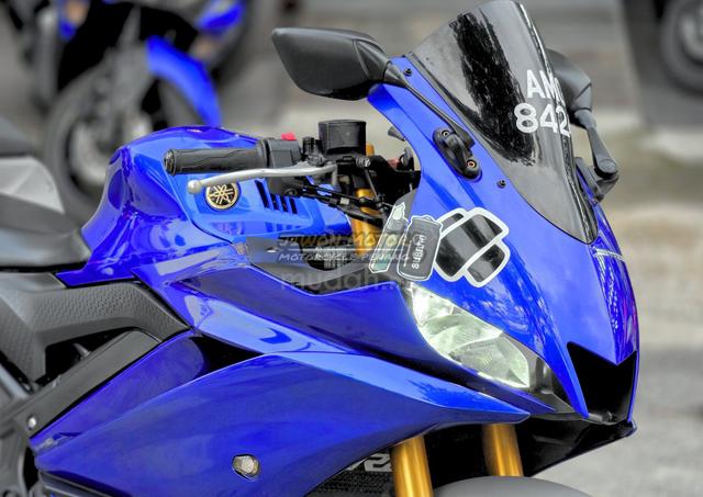 Yamaha YZF R25 2021/22 (Mileage 16k + MICHELIN) - photo 3 of 13