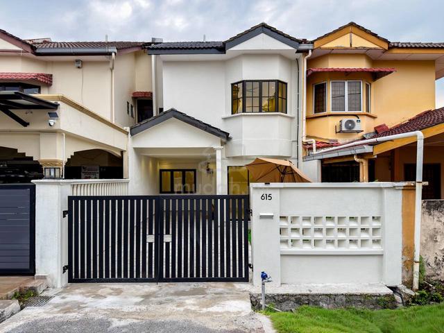 [Renovated Unit] Double Storey Terrace Taman Jasmin Kajang 1