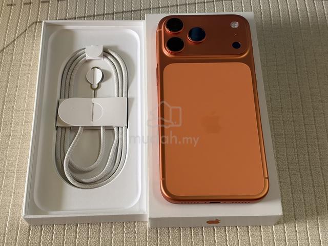 iPhone 17 Pro Max Full Set Box Cosmic Orange - photo 2 of 5