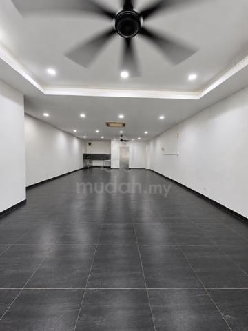 Tun Aminah , Jalan Hang Tuah 40, Skudai 1