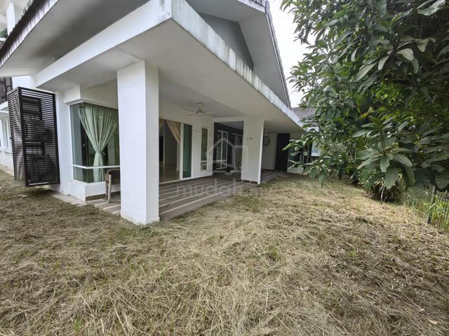 East Ledang Double Storey Bungalow Basic Renovated Furnished G&G 1