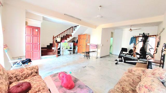 2-STOREY TERRACE HOUSE at SEKSYEN 13 SHAH ALAM 1