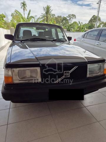 1995 Volvo 240 Fully Restored For Sale - 1