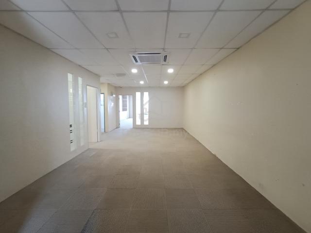 Available Any Time Shop Office with Lift &  Renovated Condition 4