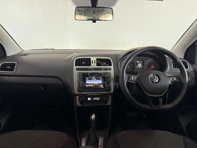 ORI17 Volkswagen VENTO 1.2 TSI HIGHLINE ONE OWNER - 5