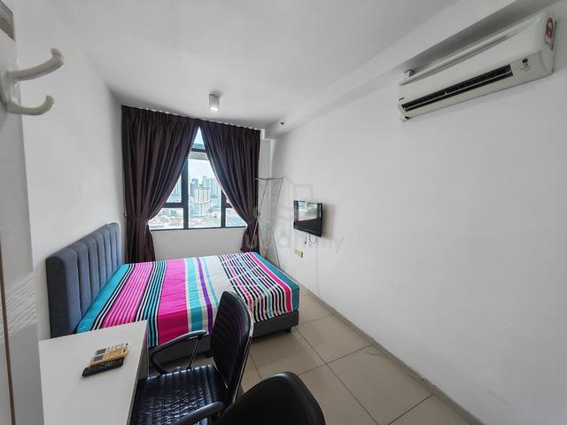 Centrestage Designer Suite 1