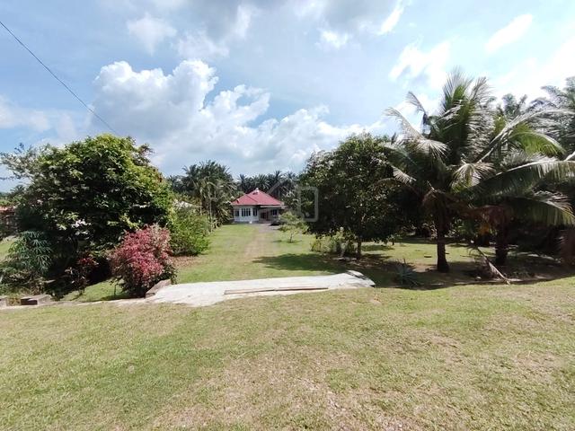Tanah Lot Pertanian Kg Tersusun Layang-Layang Kulai 0.5 ekar 1