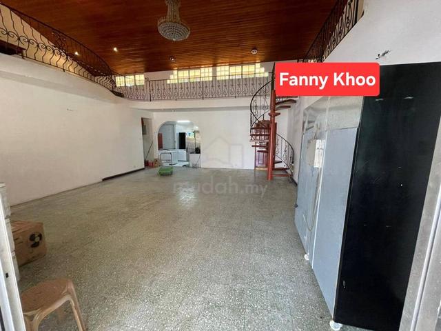 Luyang Bungalow | end corner lot | Hilltop Lintas 1
