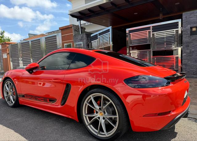 2018 Porsche 718 2.0 CAYMAN (A) - 2
