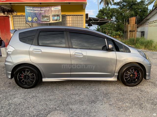 2010 Honda JAZZ 1.5 GE RS (A) - 4