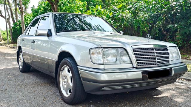 Mercedes-Benz W124 E280 Masterpiece 1995 for Sale - 1