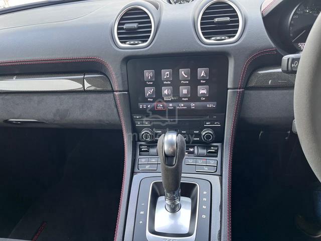 2018 BOOK NOW GTS BLCK Porsche CAYMAN 2.5 718 GTS - 4