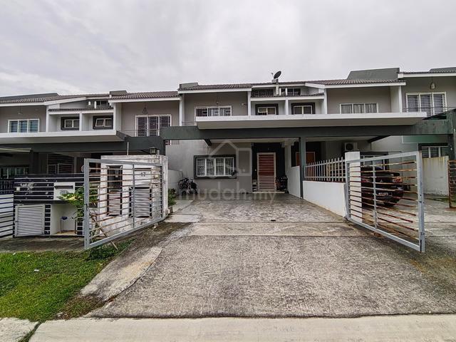 RENOVATED‼️ CHEAPEST‼️ 2 Storey Laurel @ Laman View, Cyberjaya 1