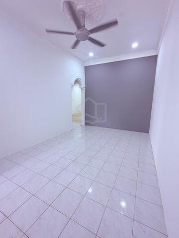 Hot Area, Teres Setingkat + Loteng Taman Kiara, Batu 6 Sitiawan 4