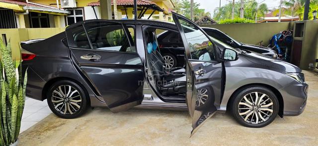 2017 Honda CITY 1.5 V MY14 GM6 (A) - 4