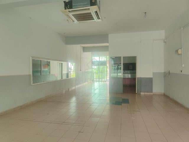 Shop office / HS Commercial Centre / 1000sf / 1st flr / Penampang / KK 1