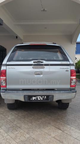 2013 Toyota HILUX 2.5 G VNT FACELIFT (A) - 4