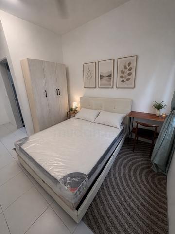 Bilik Master Fully Furnished Bandar Tasik Selatan 10 Min Ke TBS 1