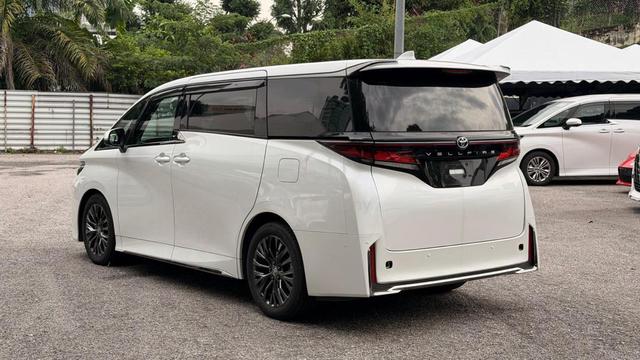 2024 Toyota VELLFIRE 2.4 Z PREMIER (A) - 4