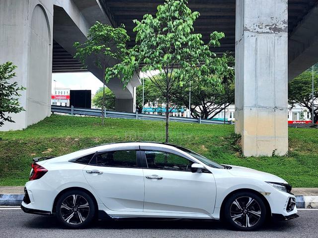 Honda CIVIC 1.5 TC-P FULOAN 3 YEAR WARANTY 1 OWNER - 3