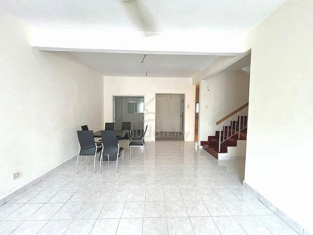 Double Storey Terrace, Taman Amanputra, Putra Perdana Puchong 1