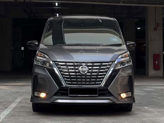 2022 Nissan SERENA 2.0 PREMIUM HIGHWAY STAR (A) - 4