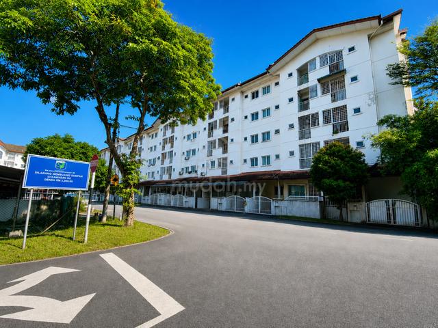 Ground Floor Duplex Townhouse @ Taman Sungai Besi Indah Seri Kembangan 1