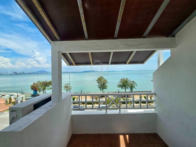 Nautilus Bay 3 Storey Terrace House Direct Sea View Jelutong Near KPs 1