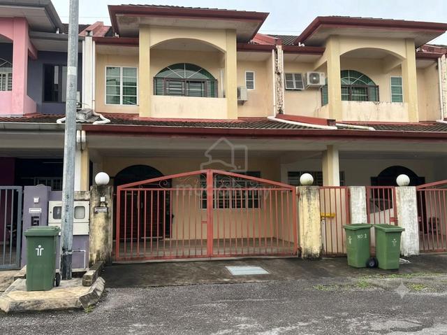 Double Storey Intermediate at Stapok Batu Kawa for rent 1