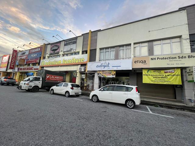 Facing Main Road, Adenium, Bukit Beruntung, Rawang 48300 1