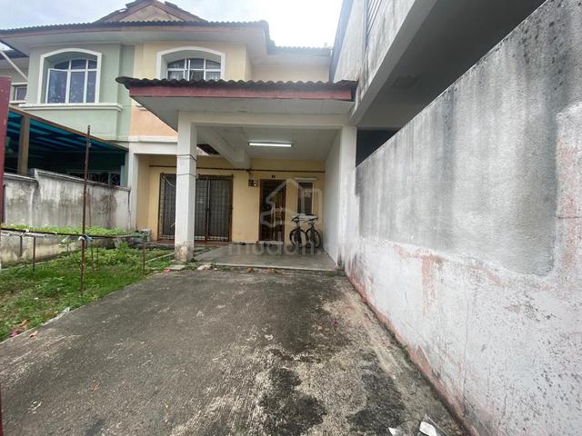 JALAN KAKI KE MASJID SUJUD Double Storey Terrace Alam Jaya Puncak Alam 1