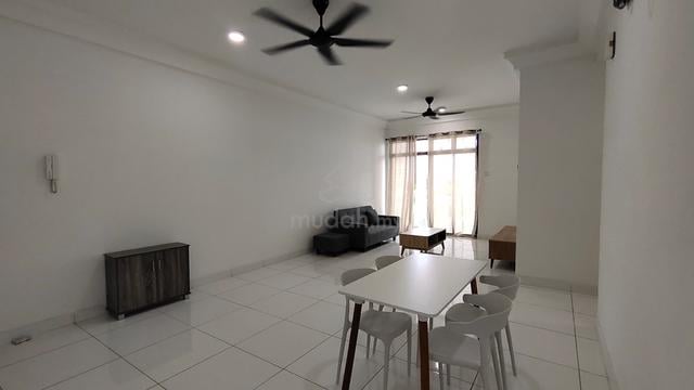 The Platino Serviced Apartment 1