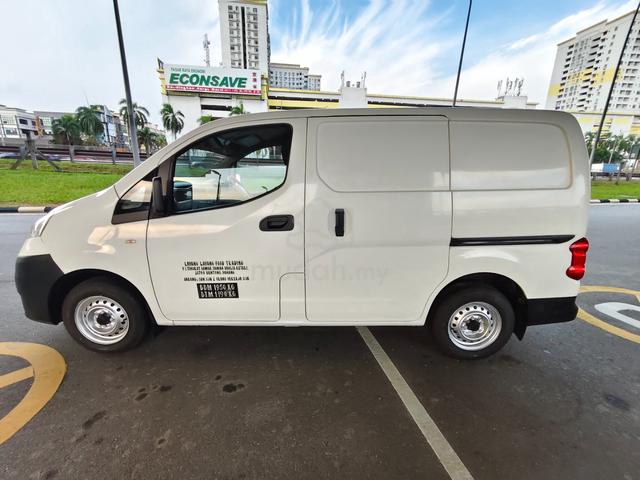 2017 Nissan NV200 1.6 (M) Panel Van - 4
