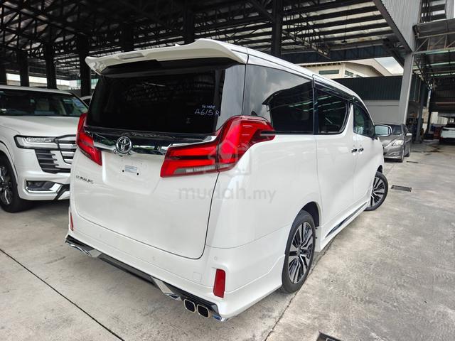 2022 Toyota ALPHARD 2.5 SC BSM DIM PB Modelistakit - 2