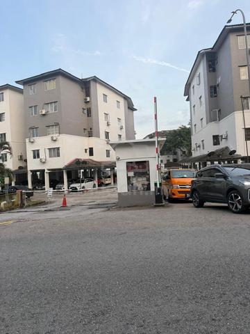 Sri Intan (Bandar Seri Alam) 1