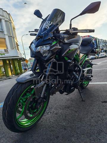 Carousel Image Selected