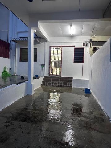 Double storey link house 1