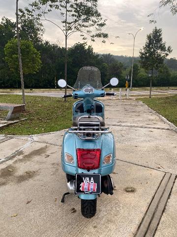 Vespa 70th anniversary GTS SPECIAL EDITION - Motorcycles for sale in ...