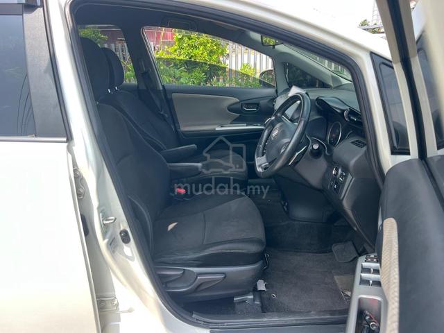 2014 Toyota WISH FULL SPEC 1.8 (AUTO) - 4