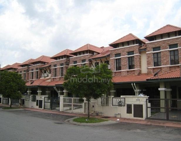 (GATED/20*70) 2 Storey House Taman Nusaputra ,Putra Perdana Puchong 1