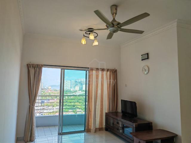 University Place (Plaza Ivory) 1