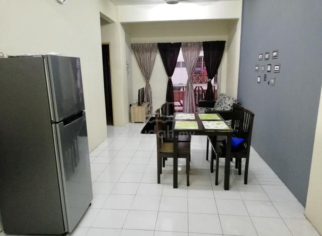 Bilik untuk di sewa di Apartment Nilai Perdana 1