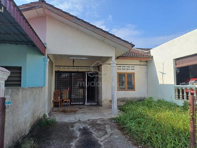 [ 300m ke Masjid ] Teres Taman Mutiara Batu Kikir Negeri Sembilan 1